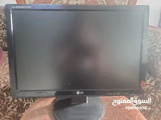  4 شاشه LG حجمها 21 انش بسعر حرق
