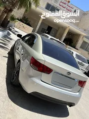  5 كيا فورتي 2009