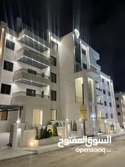  28 روف مميز جدا للبيع الراهبات مقابل جويل بلازا مساحة 245 متر وتراس 110 متر
