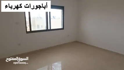  14 شقة مع رووف للبيع في ابو نصير