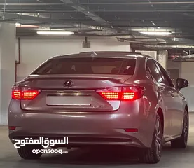  5 لكزس ES 300 h فل الفل بحاله ممتازه 2015
