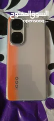  6 Vivo IQoo Neo 10 . 5G
