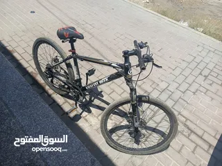  4 بسكليت امريكي جنط 26 للبيع بحالة الوكالة قابل للتفاوض