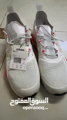  4 جزمة اديداس رياضية موديل NMD_v3 اصلي جديدة