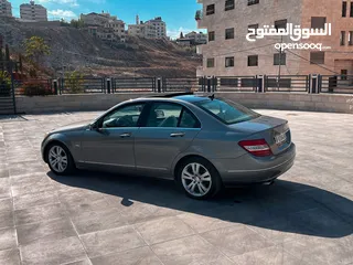  3 MercedesBenz