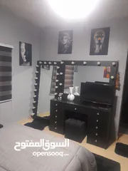  8 غرفة نوم شبابية للبيع 350 دينار ، أستعمال بسيط جدا ،