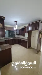  1 شقة غير مفروشة للايجار في الماصيون قرب عسل وبصل