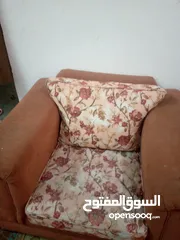 4 طقم كنب.. ... .  ذ ..