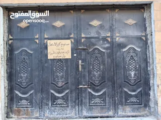  2 مخزن للايجار مساحة 200 تقريبا