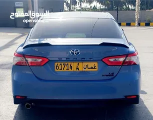  6 Toyota Camry Hybrid 2019