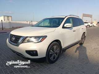  3 Nissan pathfinder model 2017 USA full option