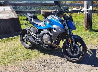  19 دراجه سي اف موتو  NK650cc بحالة الجديدة استعمال خفيف جدا موديل 2021