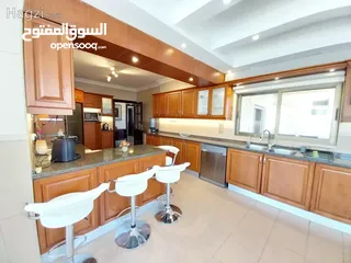  33 شقة للبيع في عبدون  ( Property ID : 33996 )