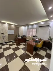  2 شركة بحاجة الى موضف خدمات تنضيف