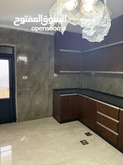  6 شقه جاهزه للسكن لم تسكن من قبل