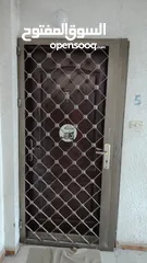  1 شقة ثلاث غرف نوم وحمامين من المالك