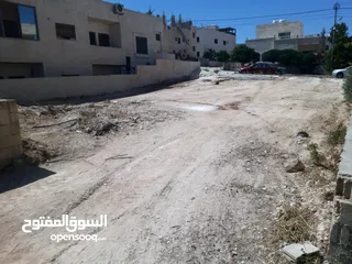  3 أرض سكنية مميزة للبيع في حي الضياء - أبو نصير 374 متر مربع