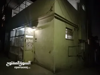  20 بيت للبيع. 3 شقه