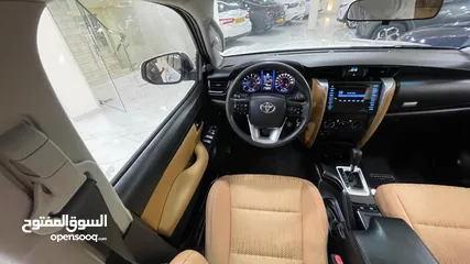  15 Toyota Fortuner V4 (100,000km) 2019 GCC