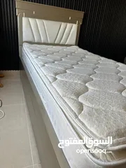 2 سرير مفرد مع فرشة طبيه بحالة الجديد