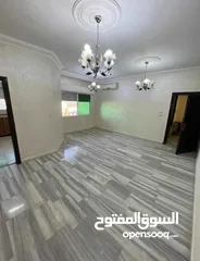  4 شقة فارغة - الجبيهة - 3نوم - 120م