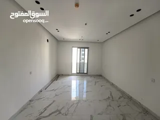  20 عرض خاص احجز شقتك مطلة على الشارع الرائيسي موقع ممتاز. #شقة سكنية راقية جدا للبيع