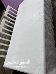  3 شراشف سفرة فاخرة جدا مع فروة لون ابيضّ بسعر مغري