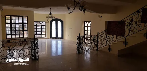  9 For Rent 3 Bhk+1 Villa In Al Khuwair  للإيجار فيلا 3 غرف نوم + 1 في الخوير