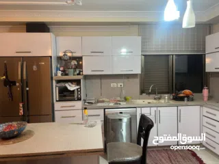  2 شقه للأيجار