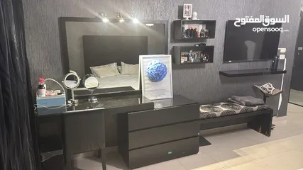  1 تسريحة مع مراية