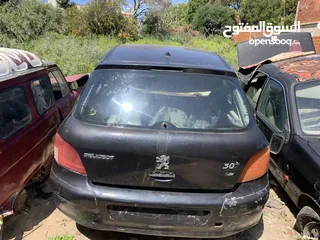  2 السياره للبيع قطع