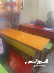  15 اثاث  مدرسة ورضة.  مكاتب  مستعملة بحاله الجيد جدا المفرق