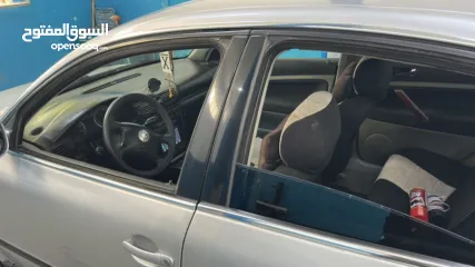  5 باسات فراشة 2003