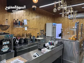  2 للبيع محل Juice and S