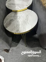  2 طربيزات 10 دنانير