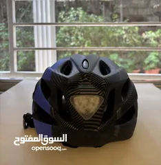  9 خوذات خفيفة للدراجات و التزلج Light helmets for bicycling and roller skating