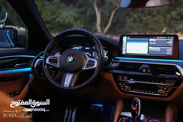  13 BMW 530e 2021