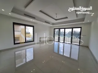  1 شقة طابق ثاني للبيع في ديرغبار بمساحة بناء 240م