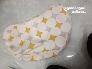  3 إكسسوارات قطط مستعملة بحالة الوكالة