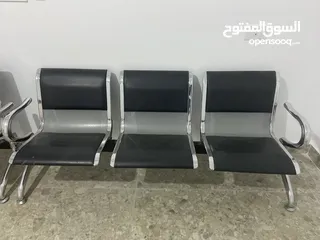  3 كراسي انتظار استعمل 8شهور  زوز