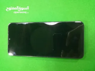  1 هاتف موبايل تلفون itel تلفون.    ......