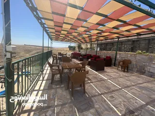  20 شيليه و مزرعة  للبيع او للايجار