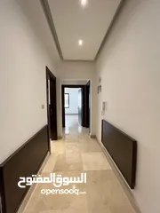  2 شقة جديدة 200 م طابق ثاني في منطقة عبدون بسعر 205 ٱلاف دينار
