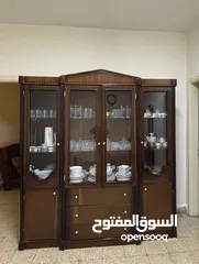 3 بوفيه خشب ثقيل مستعمل
