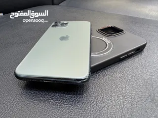  4 iPhone 11pro￼