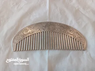  4 مشط انتيك مطلي فضه  مختوم جميل جدا نقش ابره لاصحاب الذوق الرفيع