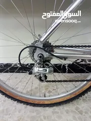  2 MEN'S MOUNTAIN BIKE BRAND ( ROCKY MOUNTAIN ) year 1991