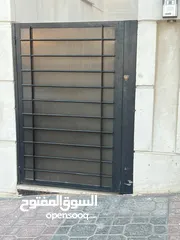  3 عائلات فقط شقة للايجار غرفة واحدة وصالة مطبخ +VIP قرب الخدمات ودوار المدينة وشارع الرياضة والشميساني