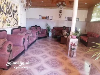  1 بيت مستقل للبيع