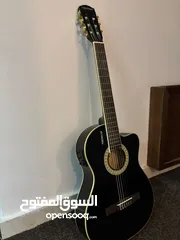  1 جيتار كلاسيكي ماركة freeman